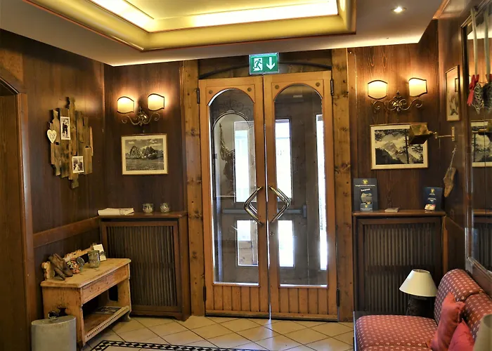 Resort: Hotel Serena Cortina