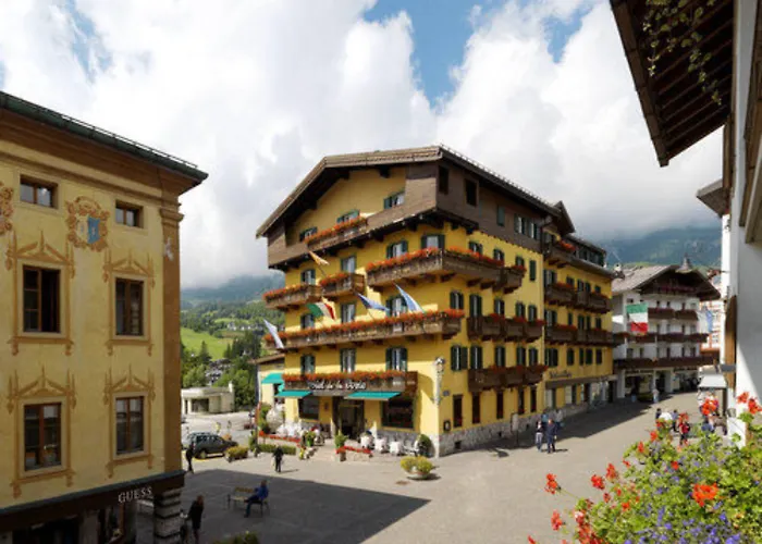 4 star hotel: Hotel De La Poste